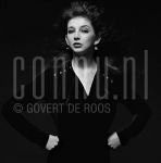 03-03-1978 Kate Bush at studio in Amsterdam, The Netherlands. On behalf of promotion Kite/Wuthering Heights. March 03, 1978.

[keywords]Posed, Black & White Image, Half Length[/keywords]